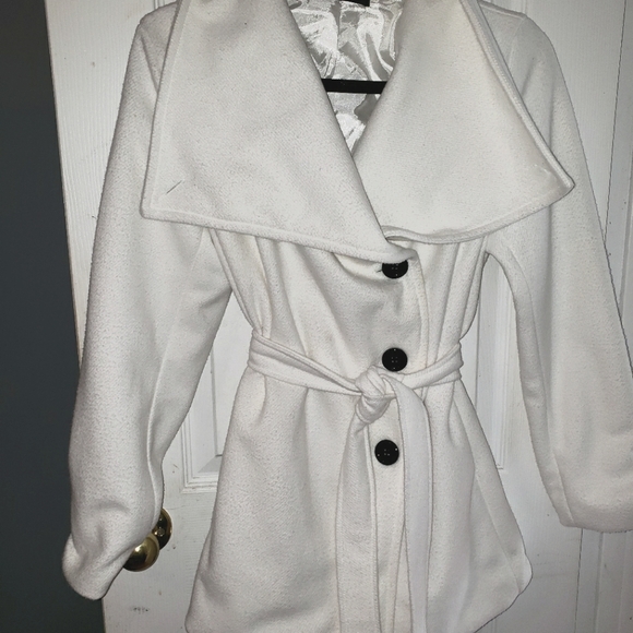 R.Jstory Black and White Belted Coat M - Picture 2 of 11
